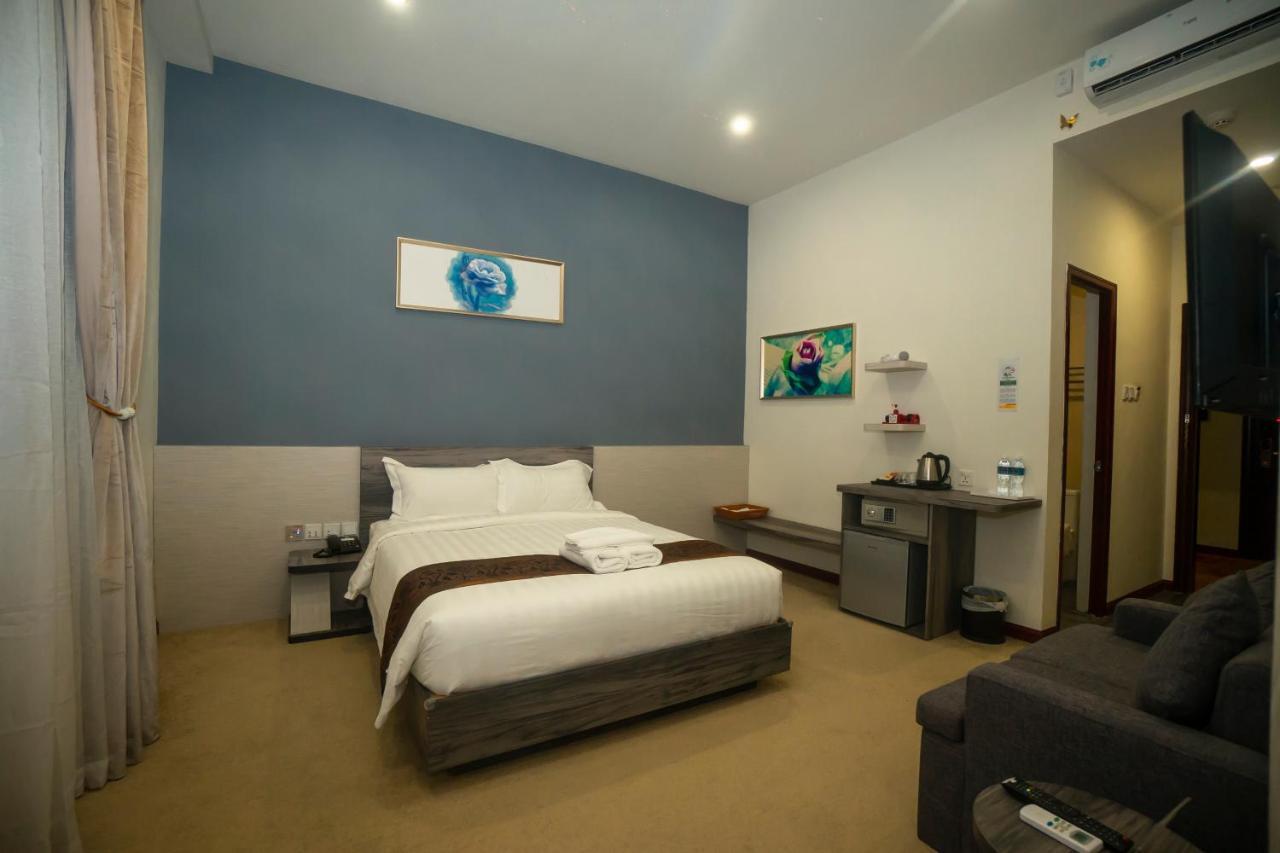 Green Rose Hotel Batam エクステリア 写真